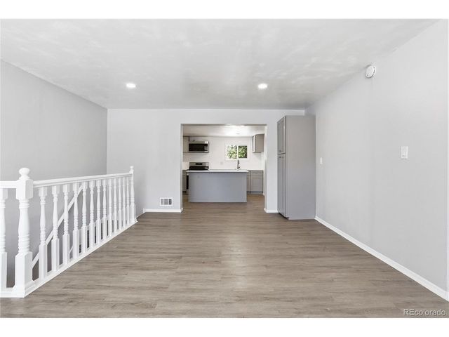 2605 W Gunnison Dr, Denver, CO 80219