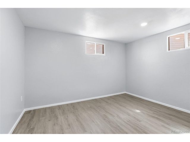 2605 W Gunnison Dr, Denver, CO 80219