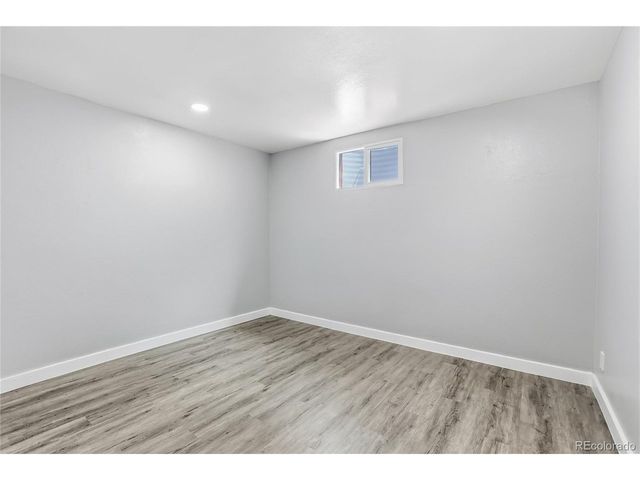 2605 W Gunnison Dr, Denver, CO 80219