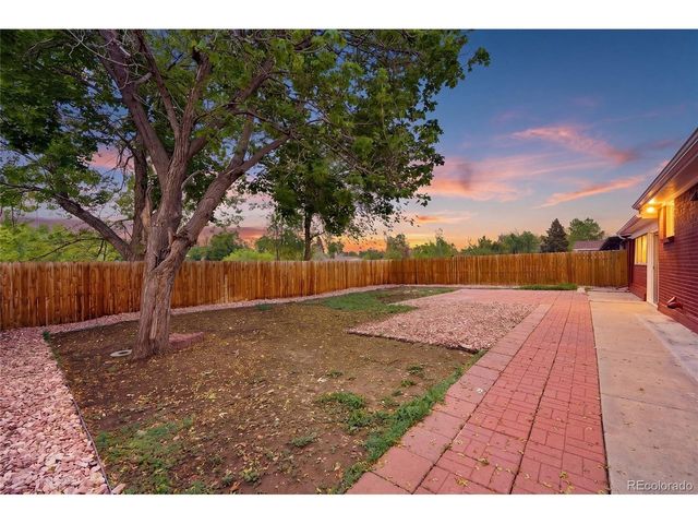 2605 W Gunnison Dr, Denver, CO 80219