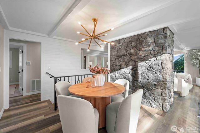 2804 179th Avenue E, Lake Tapps, WA 98391