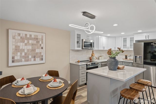 2804 179th Avenue E, Lake Tapps, WA 98391