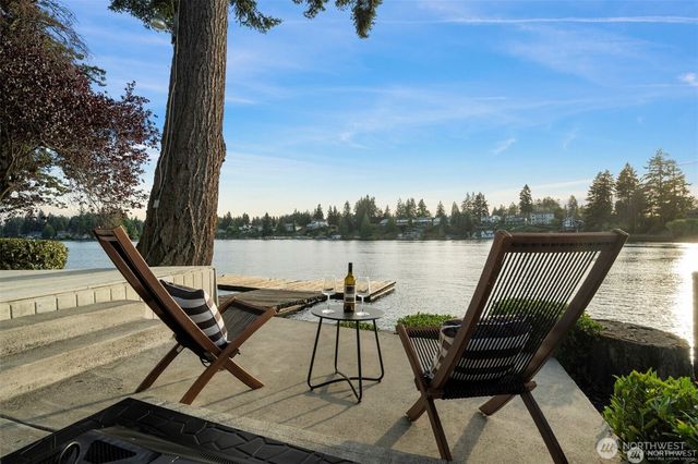 2804 179th Avenue E, Lake Tapps, WA 98391