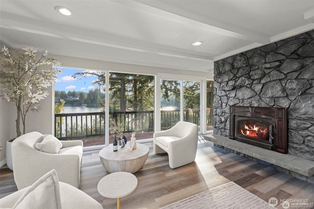 2804 179th Avenue E, Lake Tapps, WA 98391