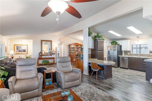 38124 Calle Amigable, Murrieta, CA 92563