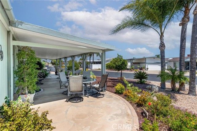 38124 Calle Amigable, Murrieta, CA 92563