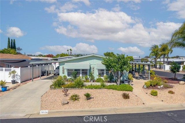 38124 Calle Amigable, Murrieta, CA 92563