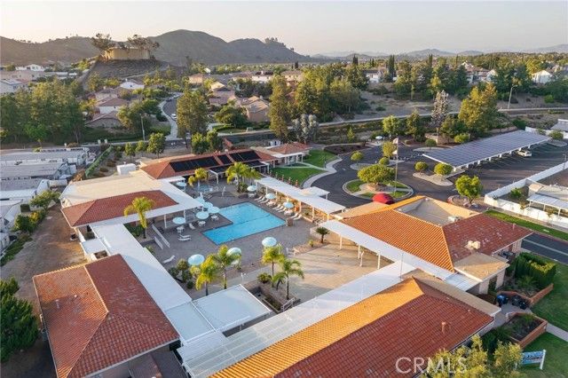 38124 Calle Amigable, Murrieta, CA 92563