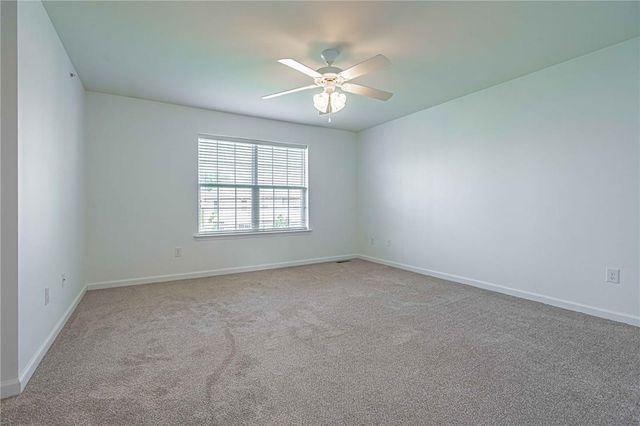 231 Snapdragon Way, Upper Macungie Twp, PA 18104