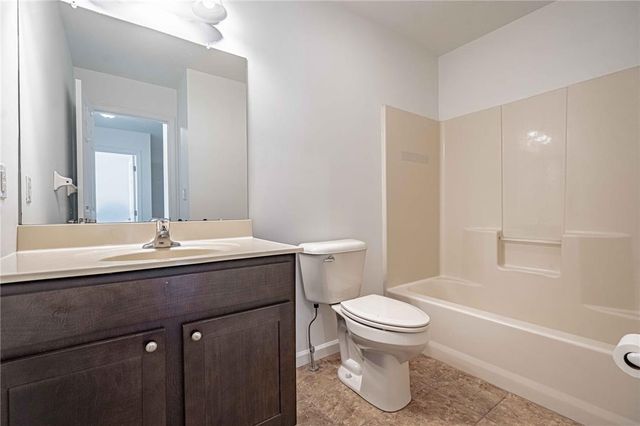 231 Snapdragon Way, Upper Macungie Twp, PA 18104