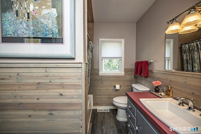 53 Cedar Street, Middlefield, CT 06481