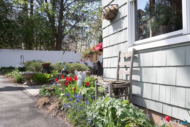 53 Cedar Street, Middlefield, CT 06481