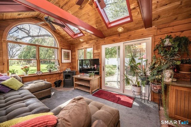 53 Cedar Street, Middlefield, CT 06481