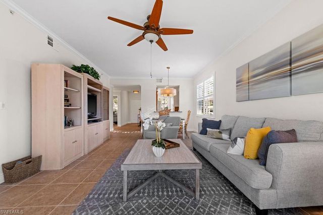 2295 Carrington CT 1-101, Naples, FL 34109