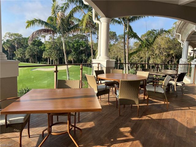 2295 Carrington CT 1-101, Naples, FL 34109