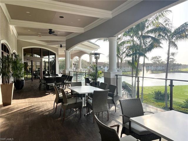 2295 Carrington CT 1-101, Naples, FL 34109