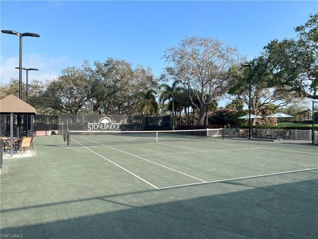 2295 Carrington CT 1-101, Naples, FL 34109