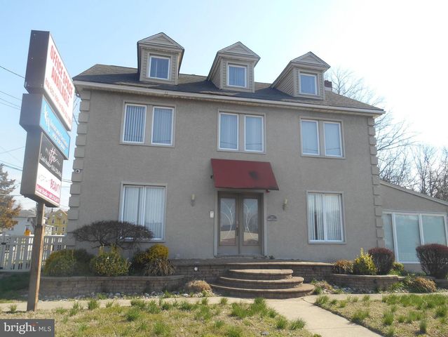 149 WHITE HORSE PIKE N, Lawnside, NJ 08045