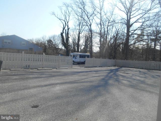 149 WHITE HORSE PIKE N, Lawnside, NJ 08045