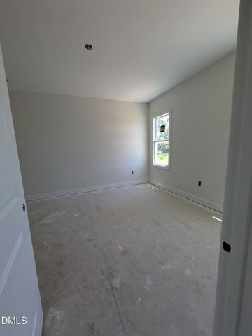 66 Ravenwind Lane, Lillington, NC 27546