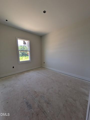 66 Ravenwind Lane, Lillington, NC 27546