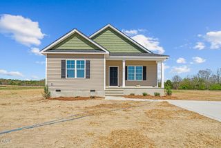 66 Ravenwind Lane, Lillington, NC 27546
