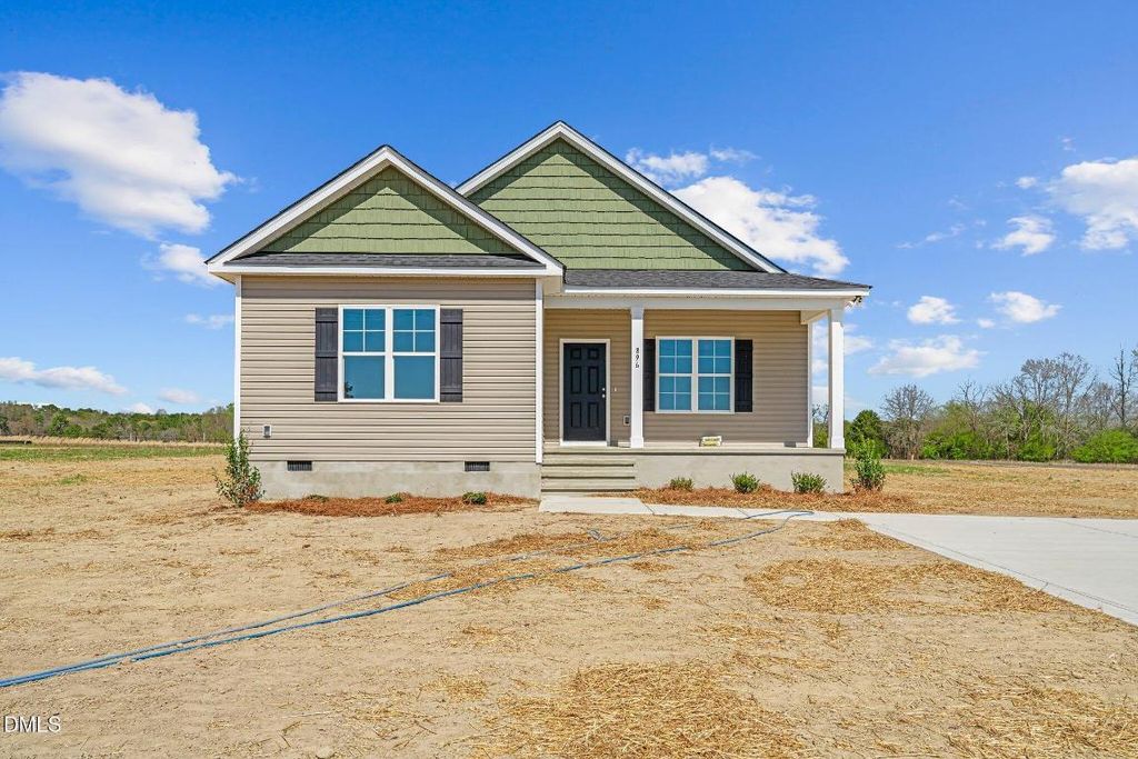 66 Ravenwind Lane, Lillington, NC 27546