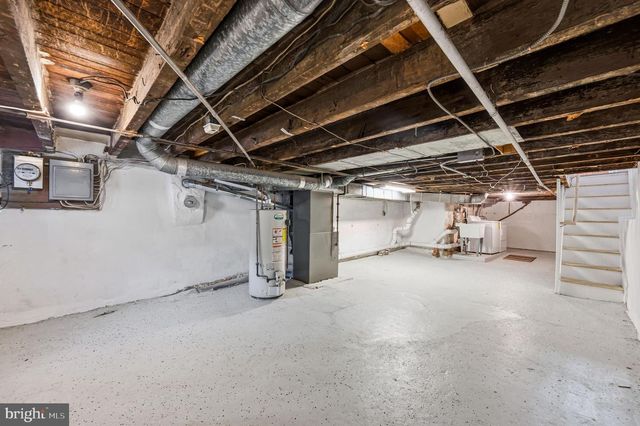 1906 S 12TH ST, Philadelphia, PA 19148