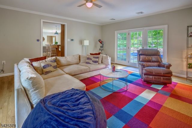 119 Turtleback Rd, Washington Twp., NJ 07830