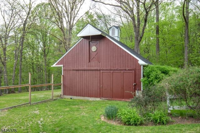 119 Turtleback Rd, Washington Twp., NJ 07830
