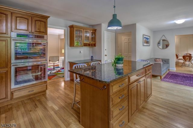 119 Turtleback Rd, Washington Twp., NJ 07830