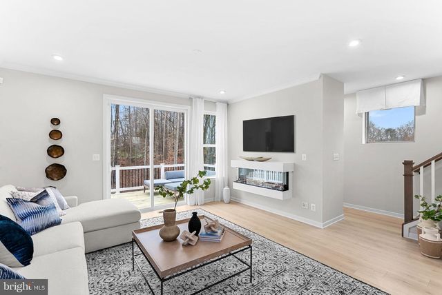 13211 NIXON LANE, Woodbridge, VA 22193