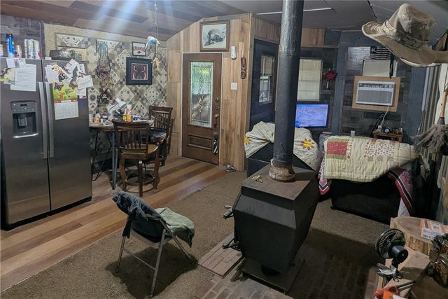 14255 Pleasant Ridge Road, Rogers, AR 72756