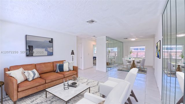 753 SW 2nd St, Dania Beach, FL 33004