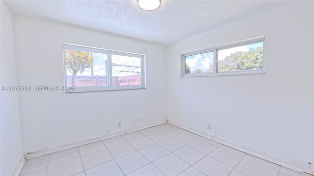 753 SW 2nd St, Dania Beach, FL 33004