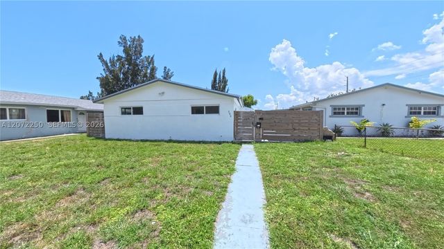 753 SW 2nd St, Dania Beach, FL 33004