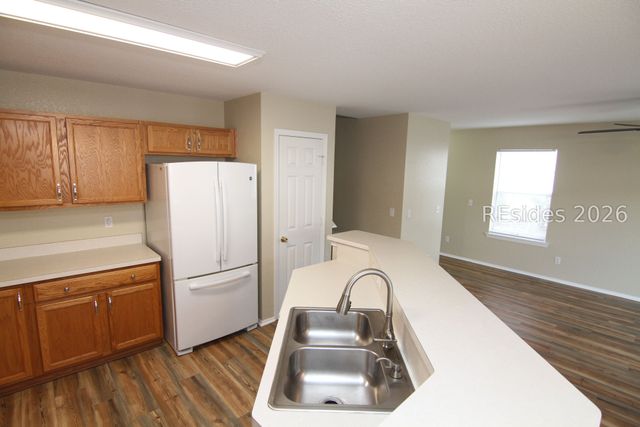 415 Lake Park Way, Okatie, SC 29909