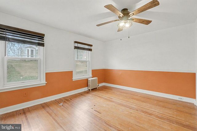 543 MARKET ST, Millersburg, PA 17061