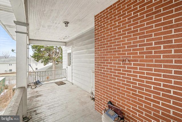 543 MARKET ST, Millersburg, PA 17061