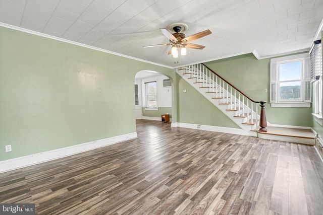 543 MARKET ST, Millersburg, PA 17061