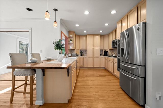 801 Monica Lane, Campbell, CA 95008
