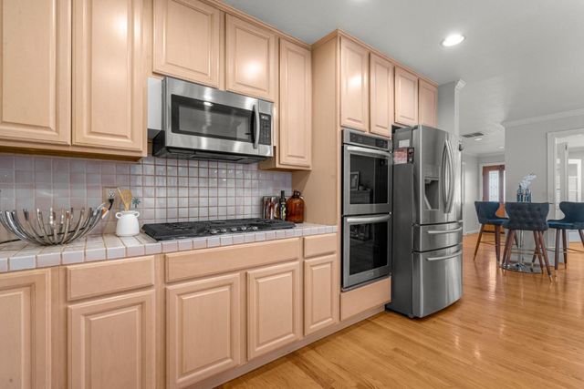 801 Monica Lane, Campbell, CA 95008