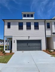 1209 Farmers Loop, Austell, GA 30106