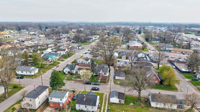 1059 Waggoner Avenue, Evansville, IN 47714