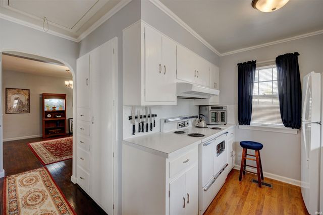 1059 Waggoner Avenue, Evansville, IN 47714