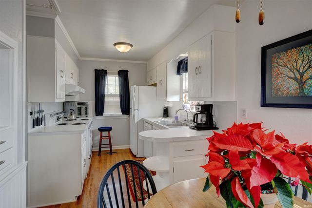 1059 Waggoner Avenue, Evansville, IN 47714