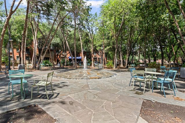 15759 Seabolt 44, Addison, TX 75001