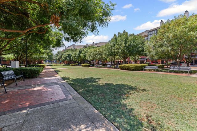 15759 Seabolt 44, Addison, TX 75001