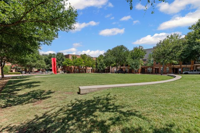 15759 Seabolt 44, Addison, TX 75001