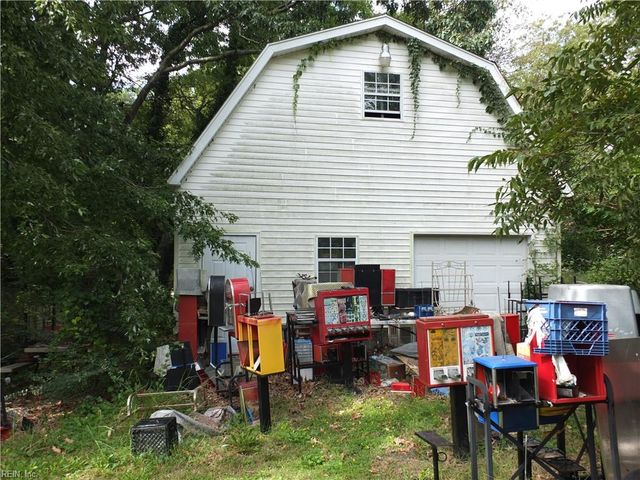 421 Lanyard RD, Newport News, VA 23602
